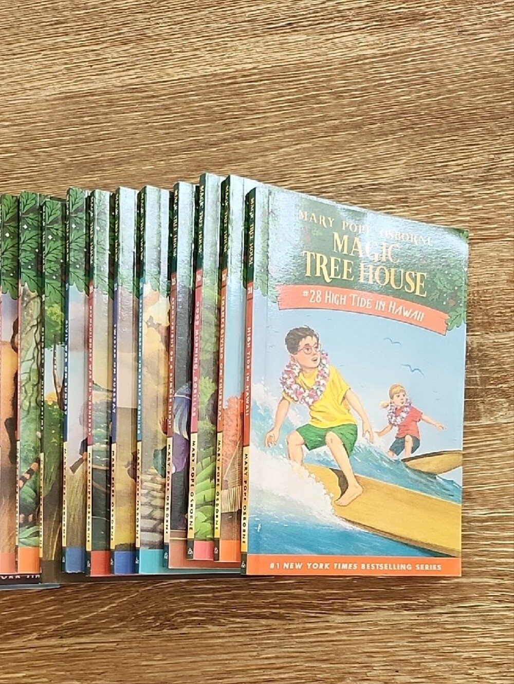 Magic Tree House Series Collection 1-28: Paperback - Picture 3 of 3